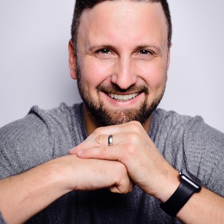 Ravi Kapoor, Client Relations Director, discussing corporate gifting strategy with business clients